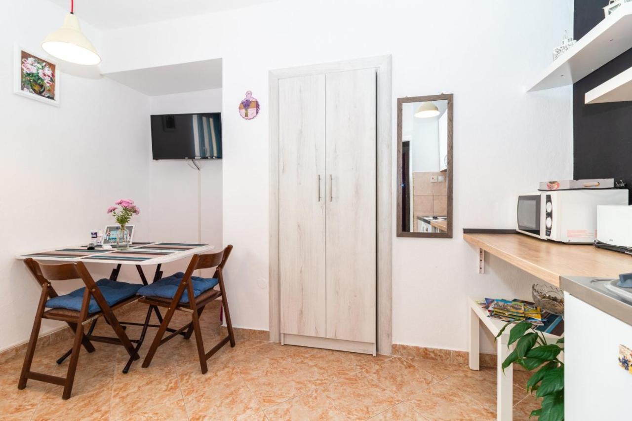 Studio Apartman Djakovic Herceg Novi Bagian luar foto